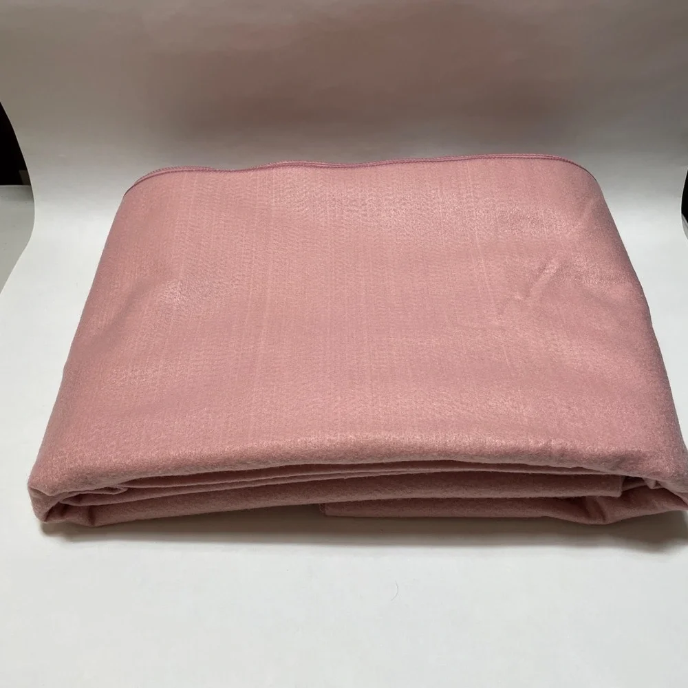 Chatham West Point Steven NEW Polyester Pink Blanket Vintage 70 x 180 approx.